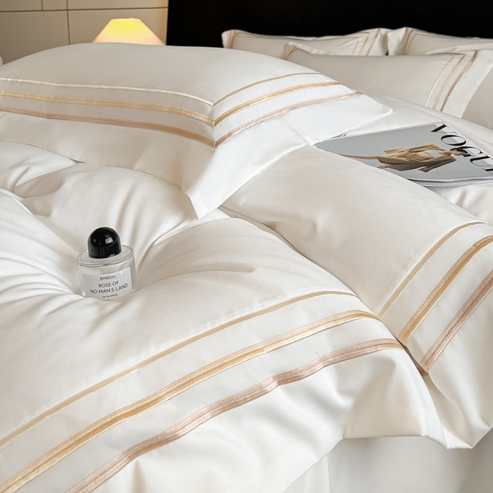 91家纺网 家纺一手货源 找家纺 苏源家居 2026新款酒店风磨毛大拼角绣花轻奢四件套-玄律 玄律-白色