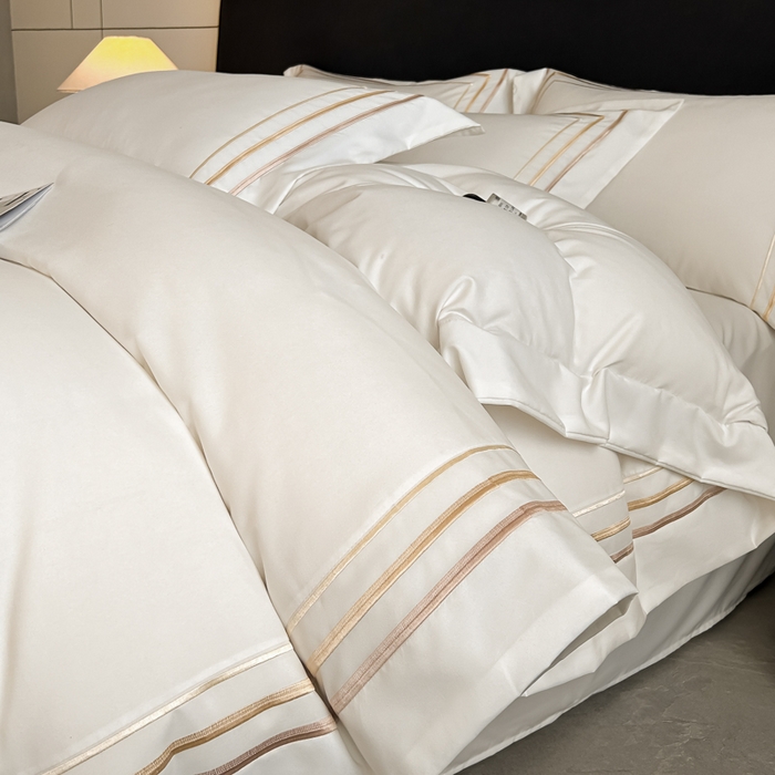 91家纺网 家纺一手货源 找家纺 苏源家居 2026新款酒店风磨毛大拼角绣花轻奢四件套-玄律 玄律-白色