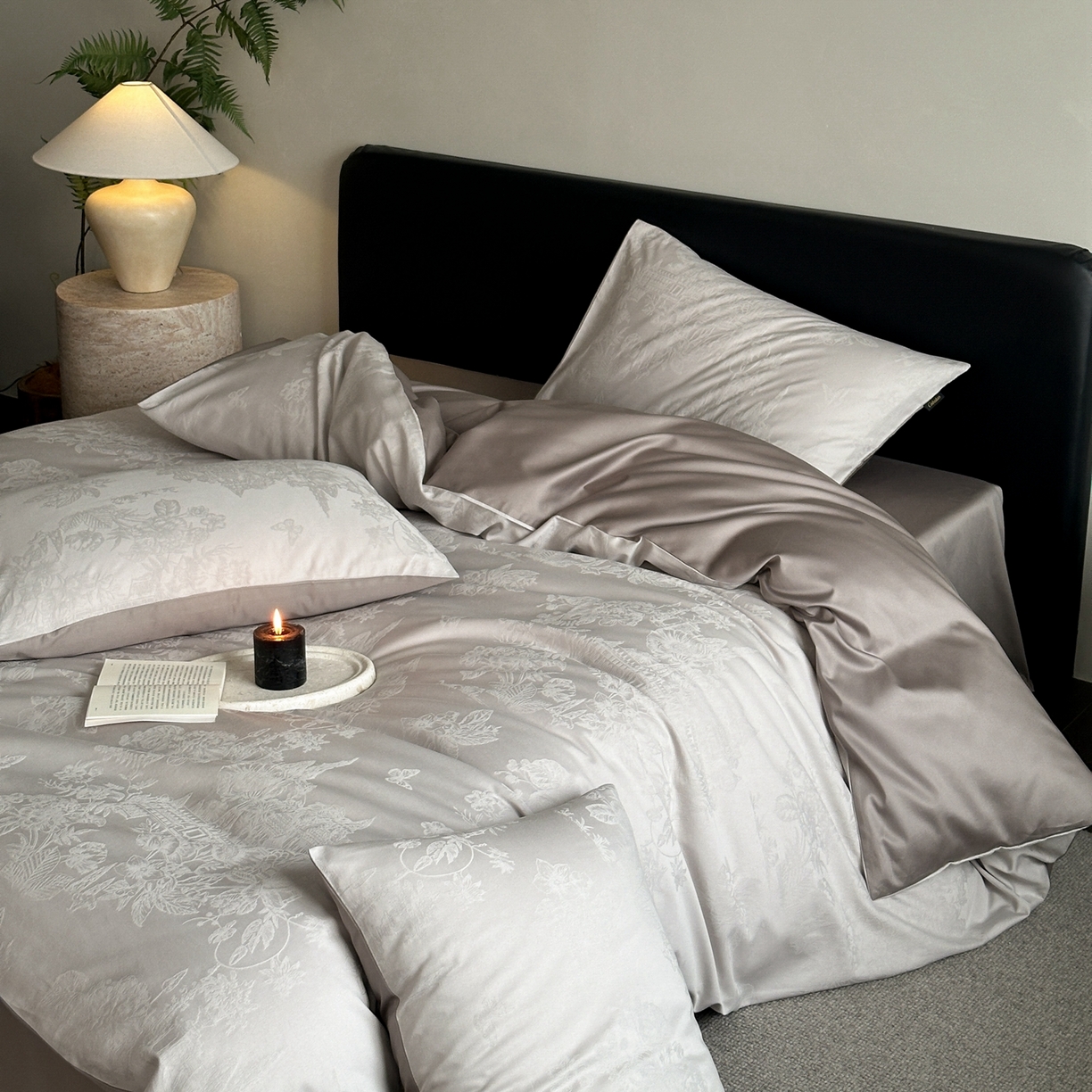 91家纺网 家纺一手货源 找家纺 卡巴伦家纺 2026新款全棉纯棉厚织提花四件套 梵可-中性灰