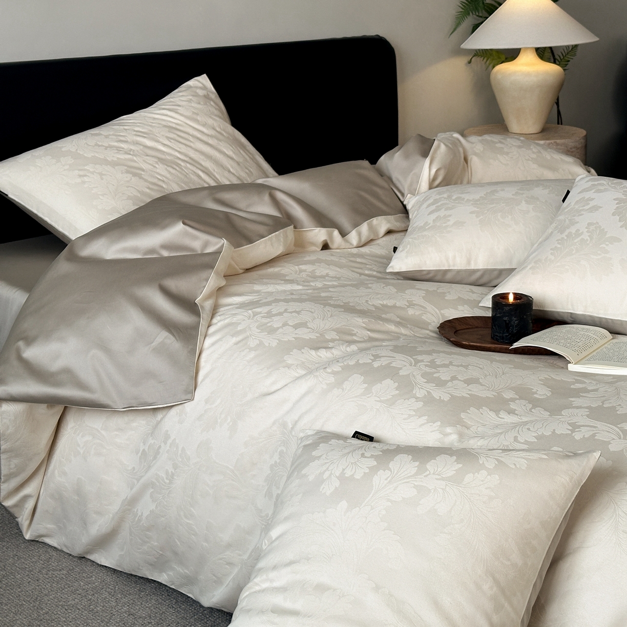 卡巴伦家纺 2026新款全棉纯棉厚织提花四件套 卷叶花-奶白