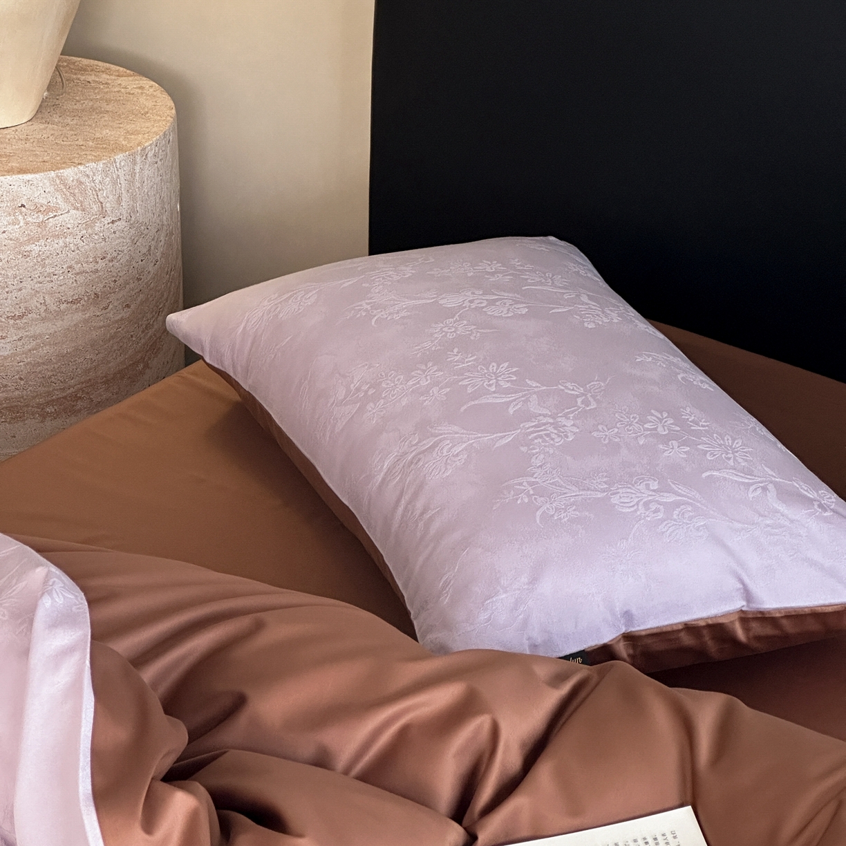 91家纺网 家纺一手货源 找家纺 卡巴伦家纺 2026新款全棉纯棉厚织提花四件套 可露丽