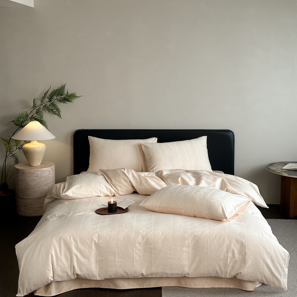 91家纺网 家纺一手货源 找家纺 卡巴伦家纺 2026新款全棉纯棉厚织提花四件套 曼柔-香槟