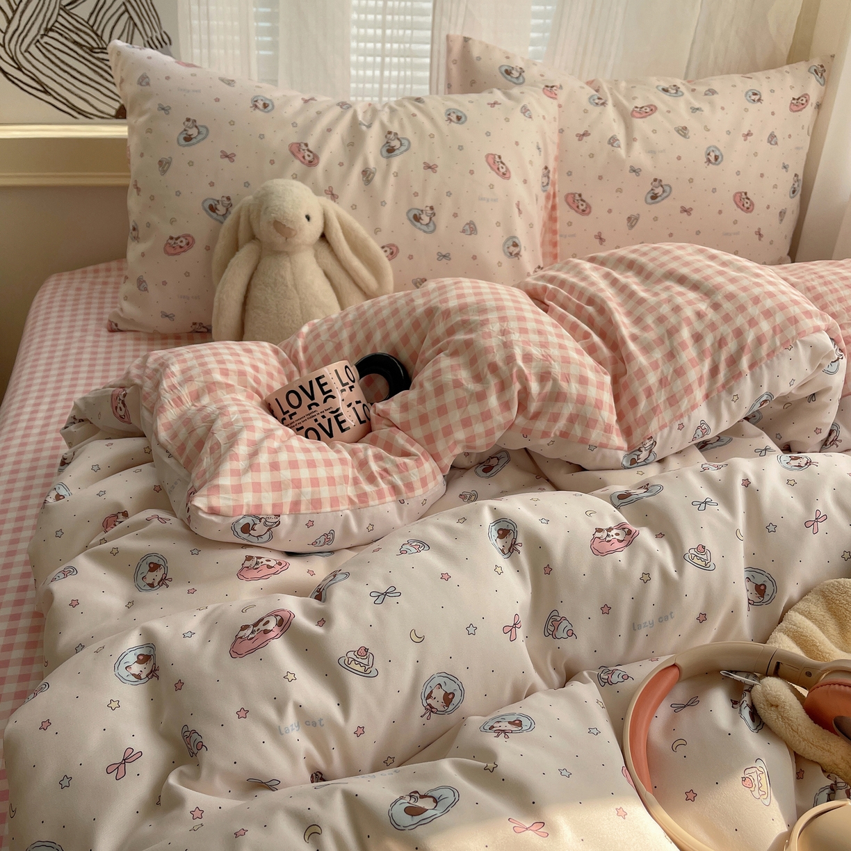 91家纺网 家纺一手货源 找家纺 繁花家居 2026简单款水洗棉四件套学生床三件套 小软猫