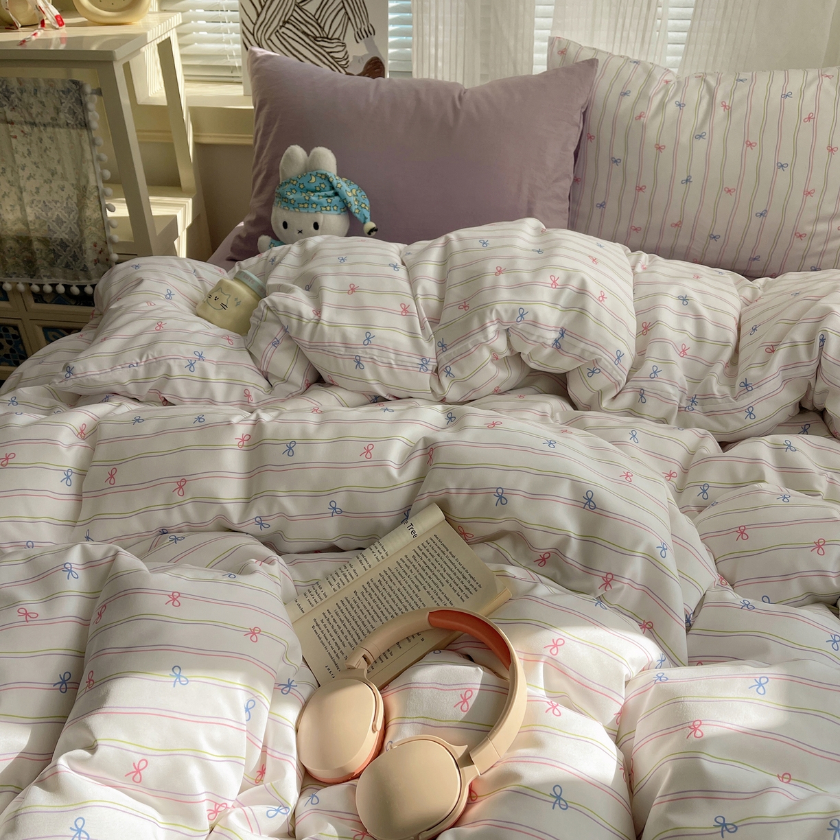 91家纺网 家纺一手货源 找家纺 繁花家居 2026简单款水洗棉四件套学生床三件套 曲线蝴蝶结