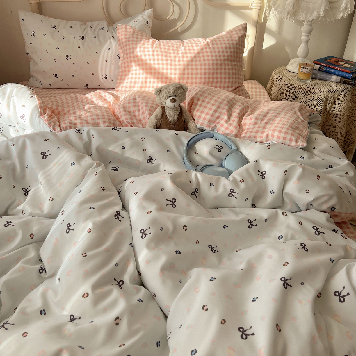 91家纺网 家纺一手货源 找家纺 繁花家居 2026简单款水洗棉四件套学生床三件套 粉格小豹纹