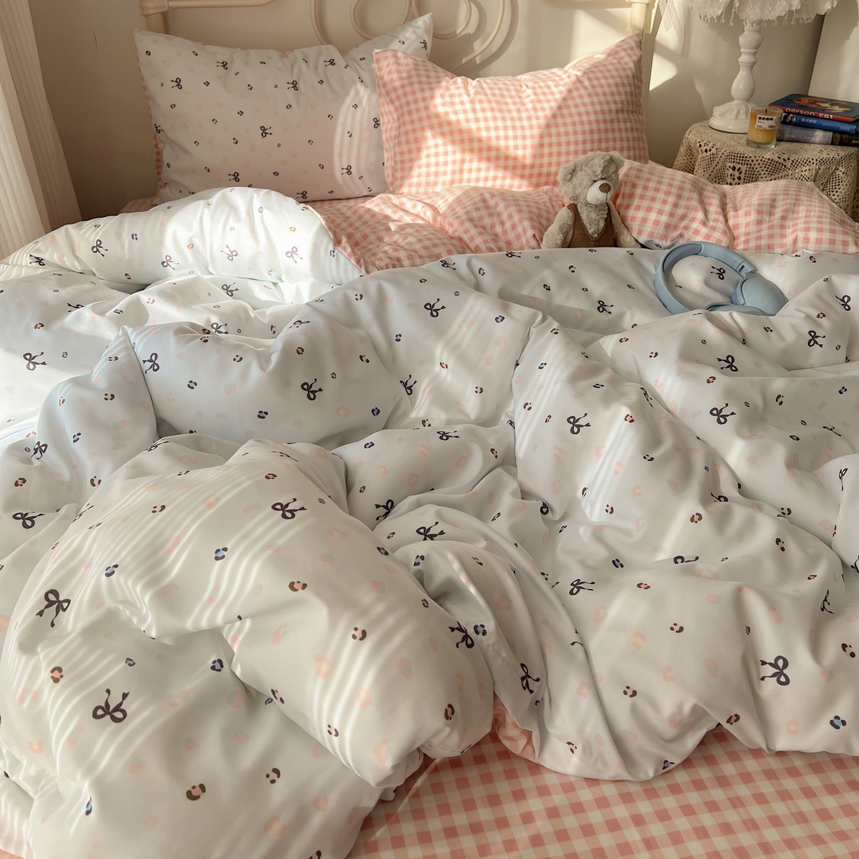 91家纺网 家纺一手货源 找家纺 繁花家居 2026简单款水洗棉四件套学生床三件套 粉格小豹纹