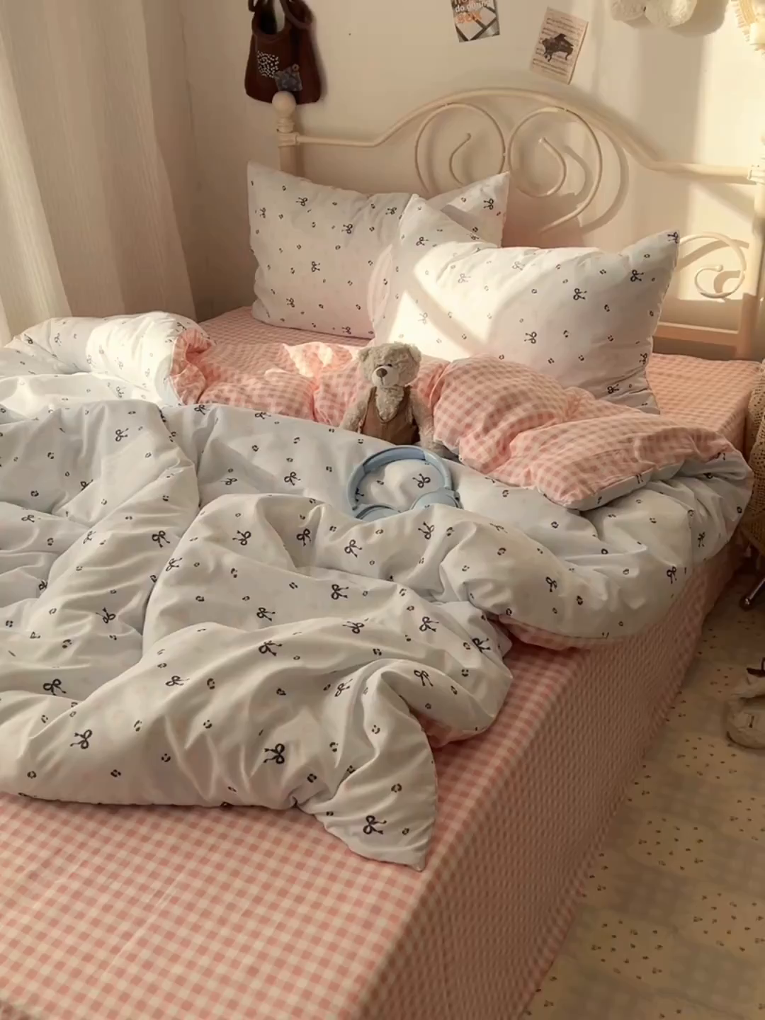 91家纺网 家纺一手货源 找家纺 繁花家居 2026简单款水洗棉四件套学生床三件套 粉格小豹纹