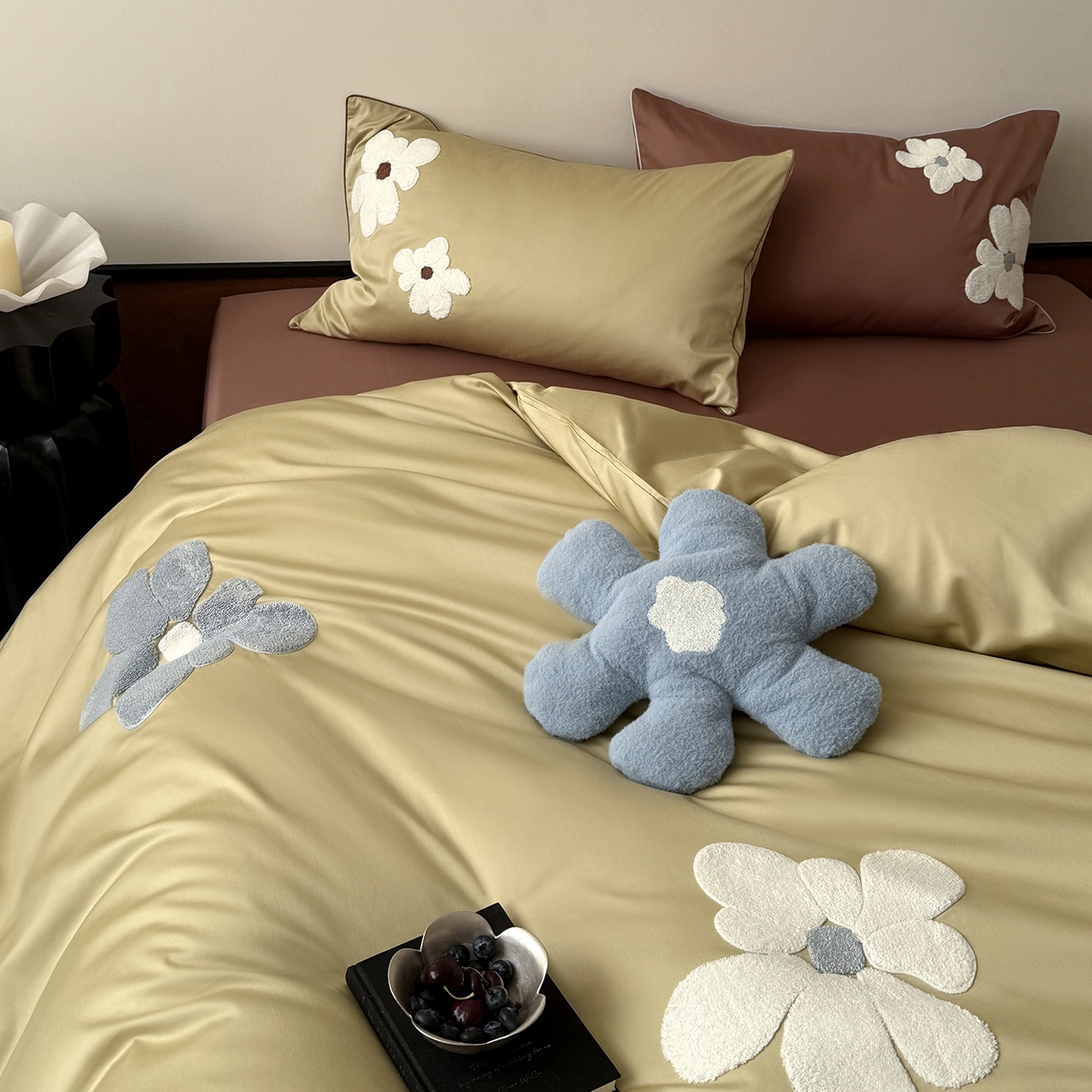 91家纺网 家纺一手货源 找家纺 （总）鹿班家居 2026春季新品100S长绒棉毛巾绣系列四件套-克莱茵梦境（标准会员-20元）