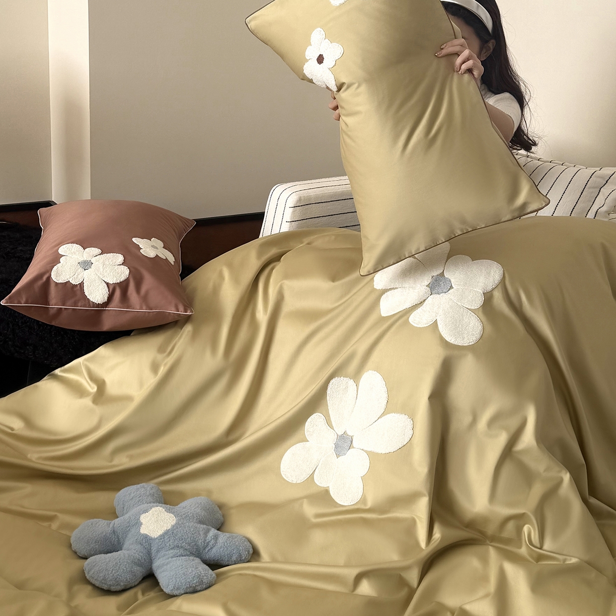 91家纺网 家纺一手货源 找家纺 （总）鹿班家居 2026春季新品100S长绒棉毛巾绣系列四件套-克莱茵梦境（标准会员-20元）