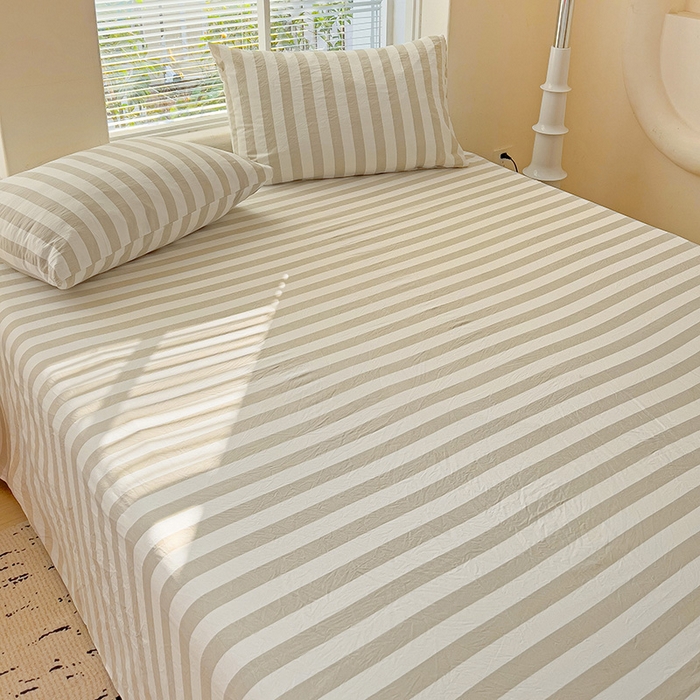 91家纺网 家纺一手货源 找家纺 爱彼家纺 2026春夏新款中条床单水洗棉亲肤柔软床单三件套-条纹系列一 奶咖中条