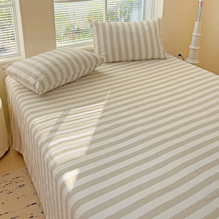 91家纺网 家纺一手货源 找家纺 爱彼家纺 2026春夏新款中条床单水洗棉亲肤柔软床单三件套-条纹系列一 奶咖中条