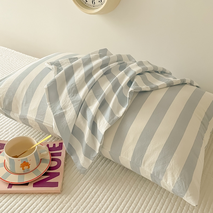 91家纺网 家纺一手货源 找家纺 （总）爱彼家纺 2026新款条纹系列中条枕套一只一对装亲肤柔软-春夏新品