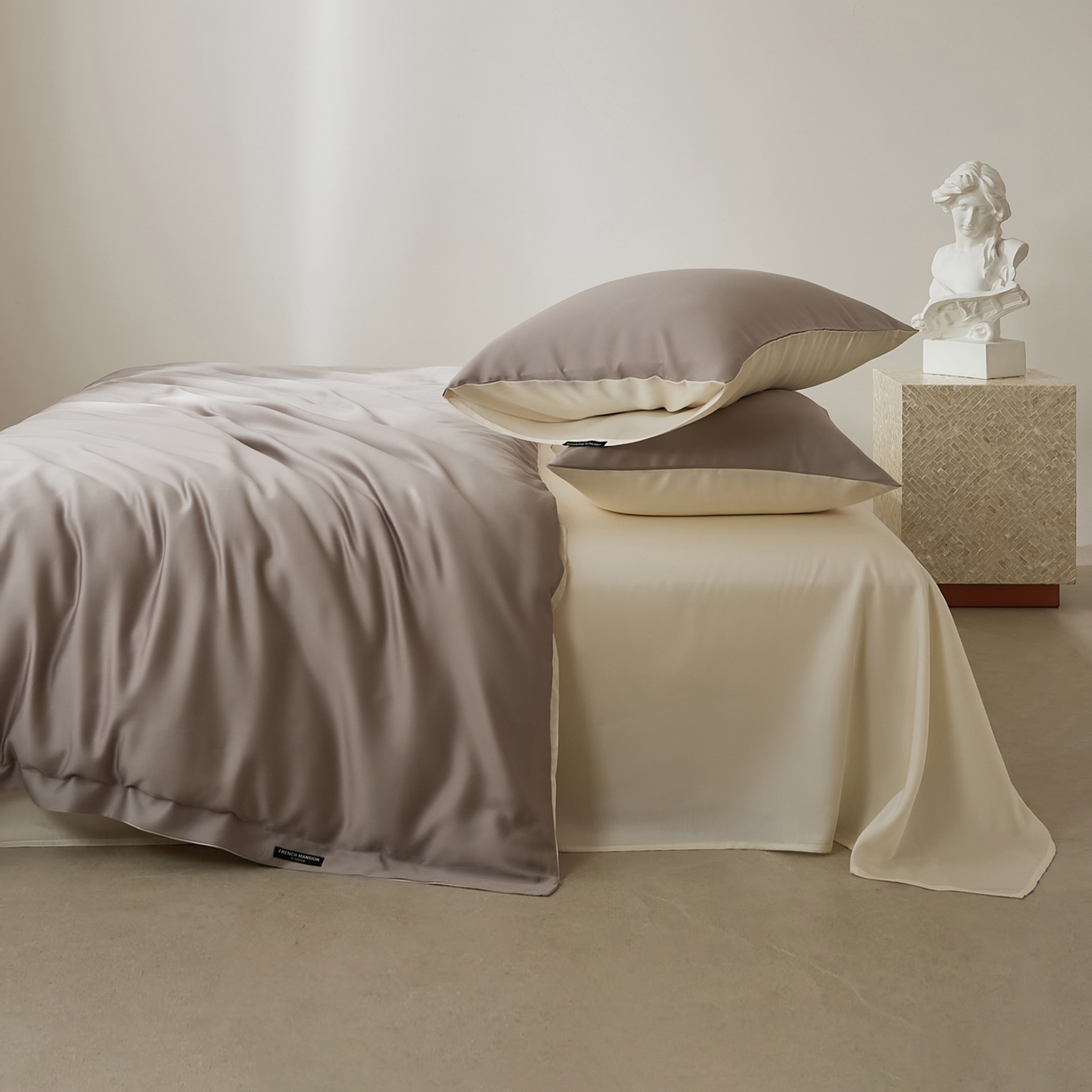 91家纺网 家纺一手货源 找家纺 EH家居 2026新款天丝仲夏夜之梦系列四件套 仲夏-果栗色