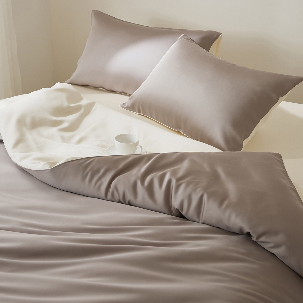 91家纺网 家纺一手货源 找家纺 EH家居 2026新款天丝仲夏夜之梦系列四件套 仲夏-果栗色