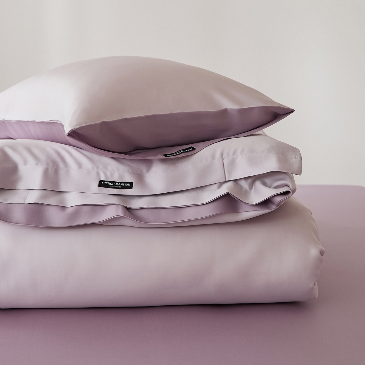 91家纺网 家纺一手货源 找家纺 EH家居 2026新款天丝仲夏夜之梦系列四件套 仲夏-浅樱粉紫