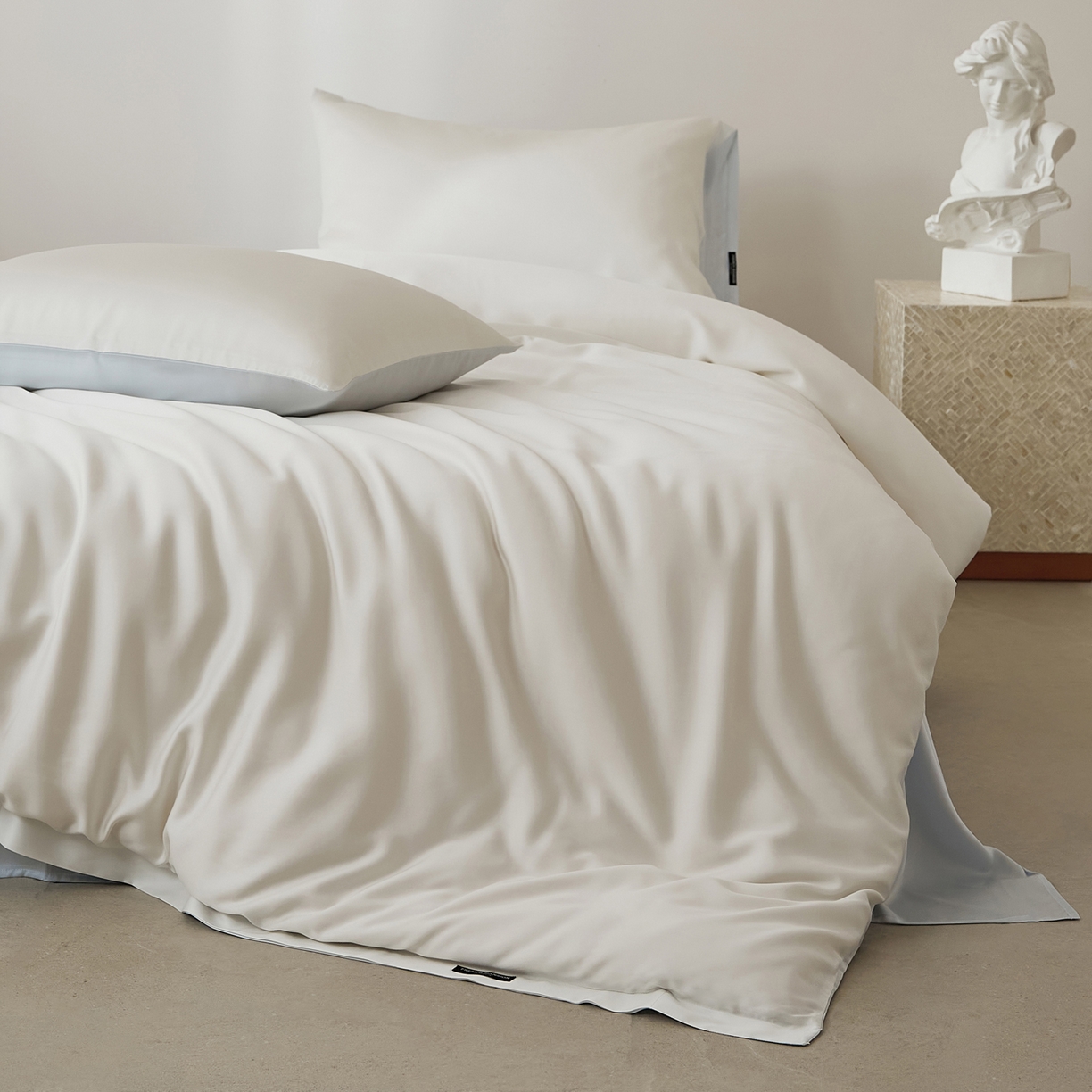 91家纺网 家纺一手货源 找家纺 EH家居 2026新款天丝仲夏夜之梦系列四件套 仲夏-浅云白