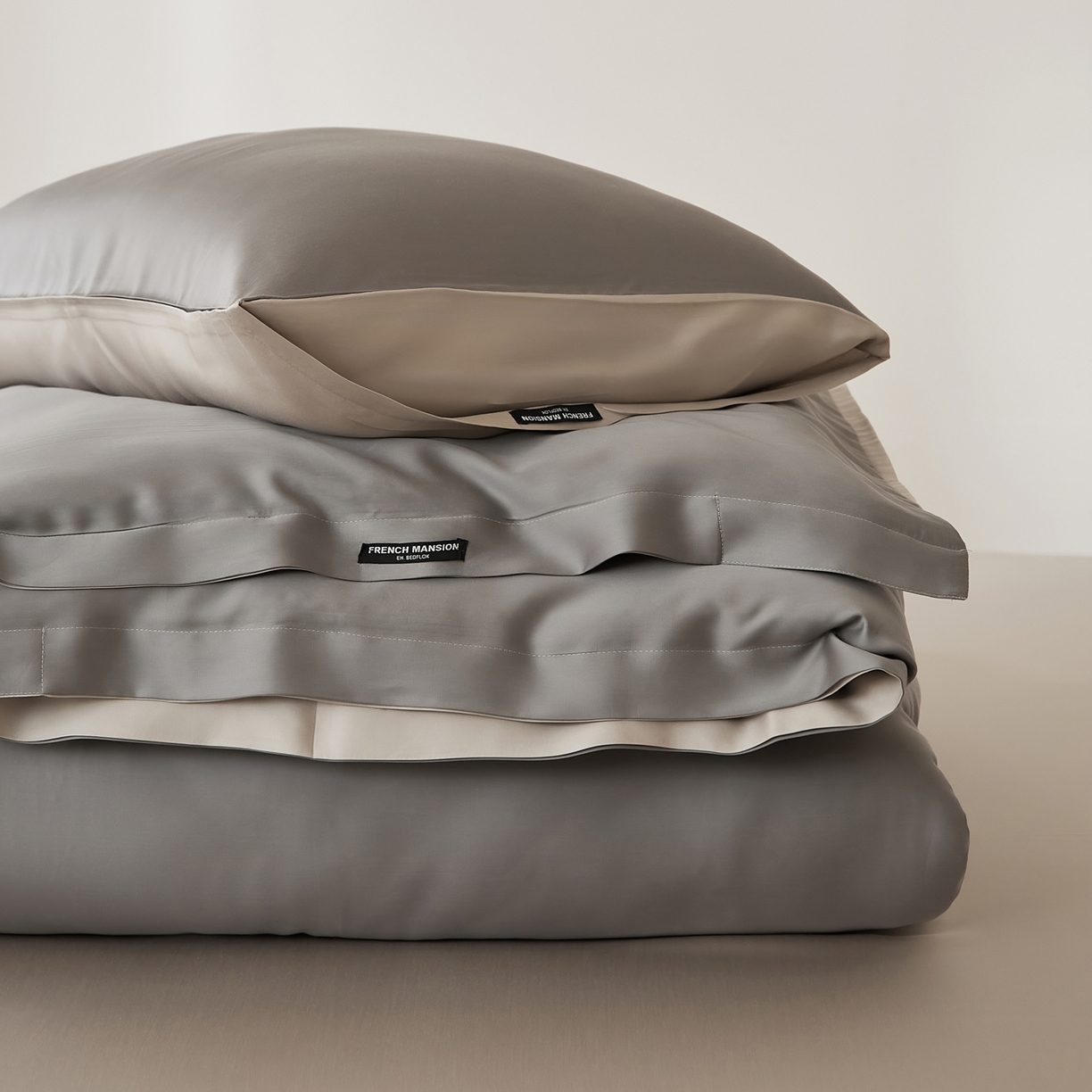 91家纺网 家纺一手货源 找家纺 EH家居 2026新款天丝仲夏夜之梦系列四件套 仲夏-月影灰