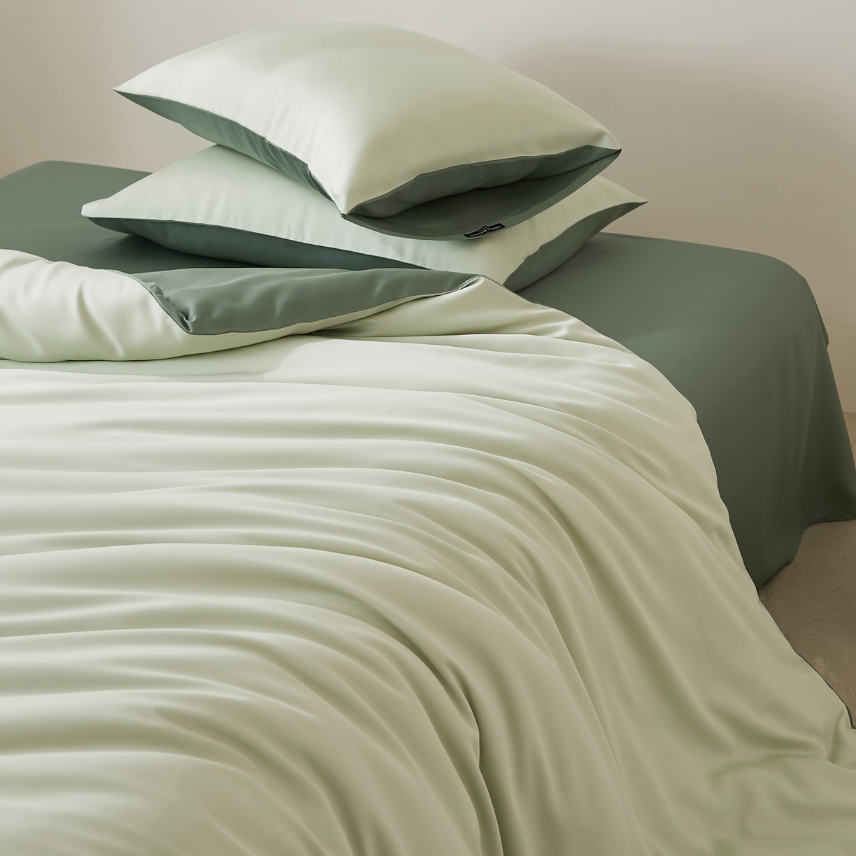 91家纺网 家纺一手货源 找家纺 EH家居 2026新款天丝仲夏夜之梦系列四件套 仲夏-仲夏夜绿