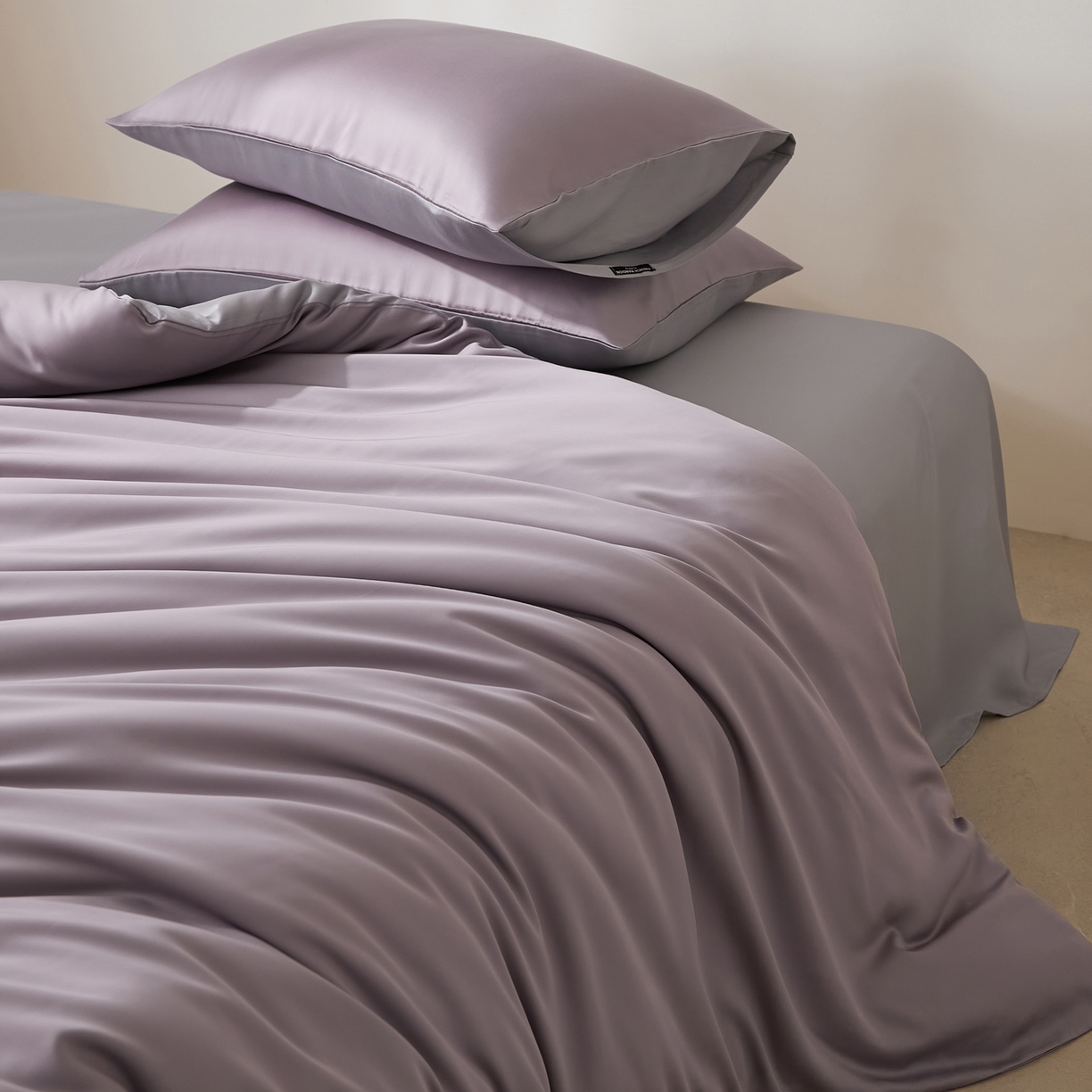 91家纺网 家纺一手货源 找家纺 EH家居 2026新款天丝仲夏夜之梦系列四件套 仲夏-紫灰