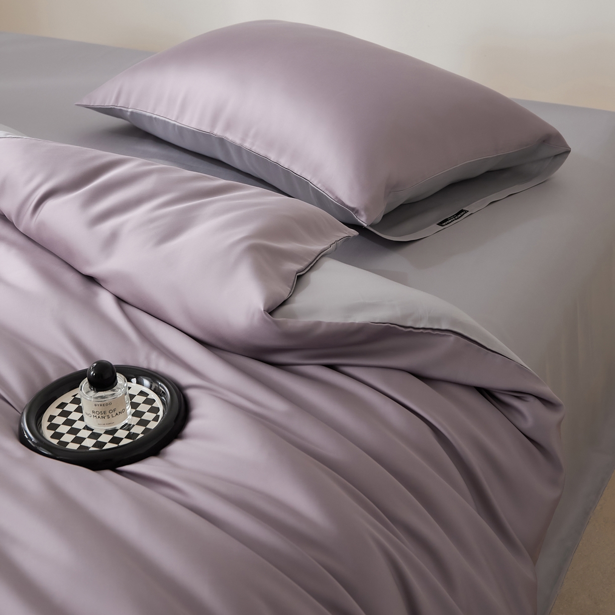 91家纺网 家纺一手货源 找家纺 EH家居 2026新款天丝仲夏夜之梦系列四件套 仲夏-紫灰