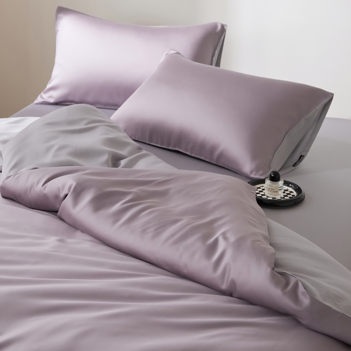 91家纺网 家纺一手货源 找家纺 EH家居 2026新款天丝仲夏夜之梦系列四件套 仲夏-紫灰