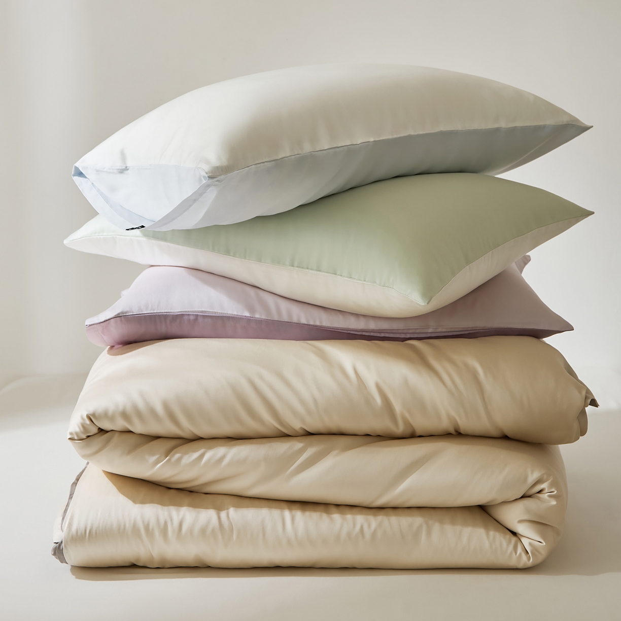 91家纺网 家纺一手货源 找家纺 EH家居 2026新款天丝仲夏夜之梦系列四件套 组合图仅供展示