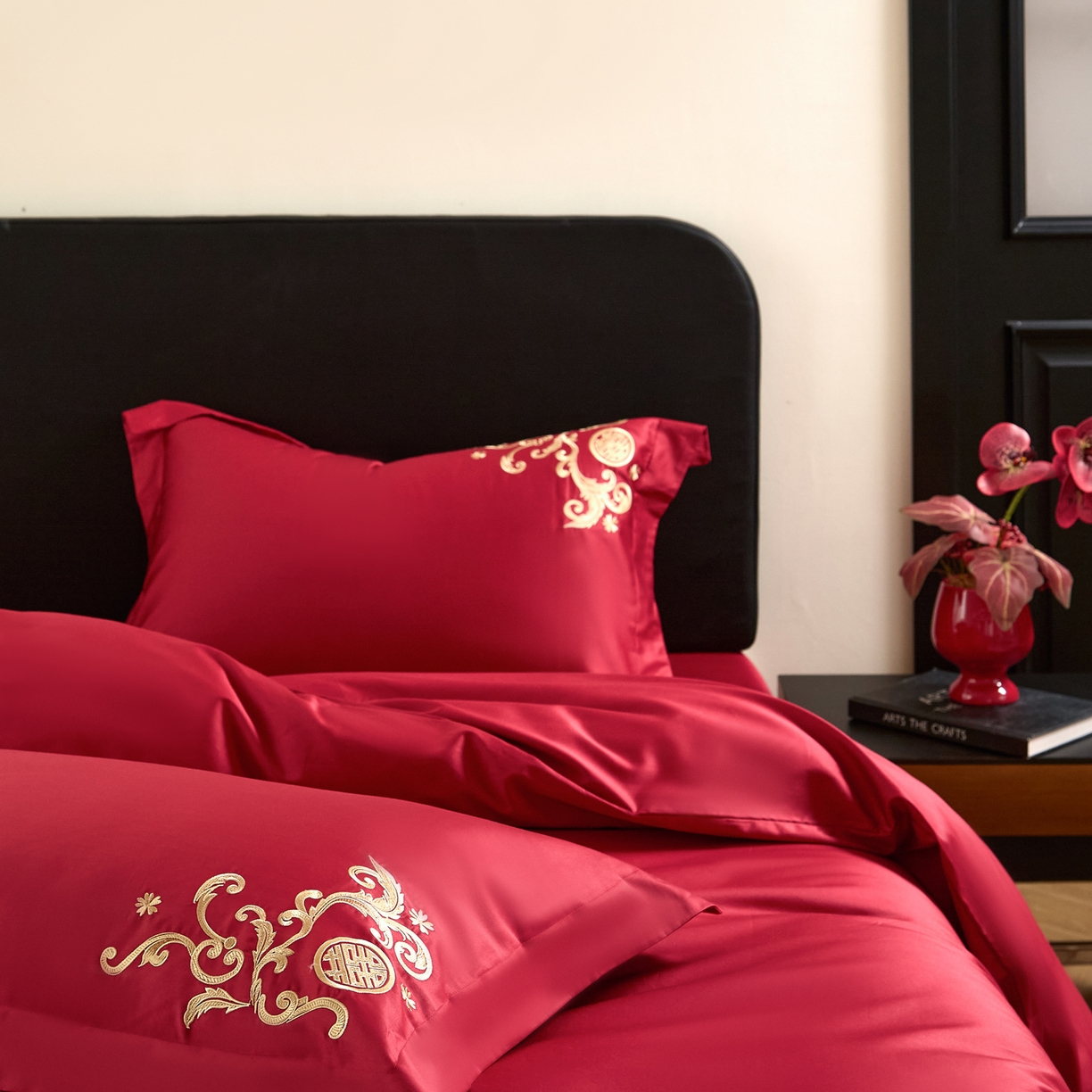 91家纺网 家纺一手货源 找家纺 （总）ONE TWO ONE 121 【会员-20】 【控价商品】【提供买家秀】  2026新款100s长绒棉全棉床上用品结婚四件套刺绣款