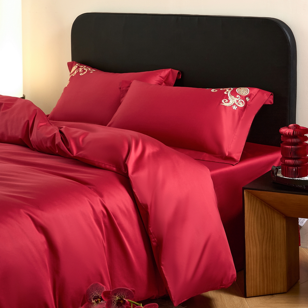 91家纺网 家纺一手货源 找家纺 （总）ONE TWO ONE 121 【会员-20】 【控价商品】【提供买家秀】  2026新款100s长绒棉全棉床上用品结婚四件套刺绣款