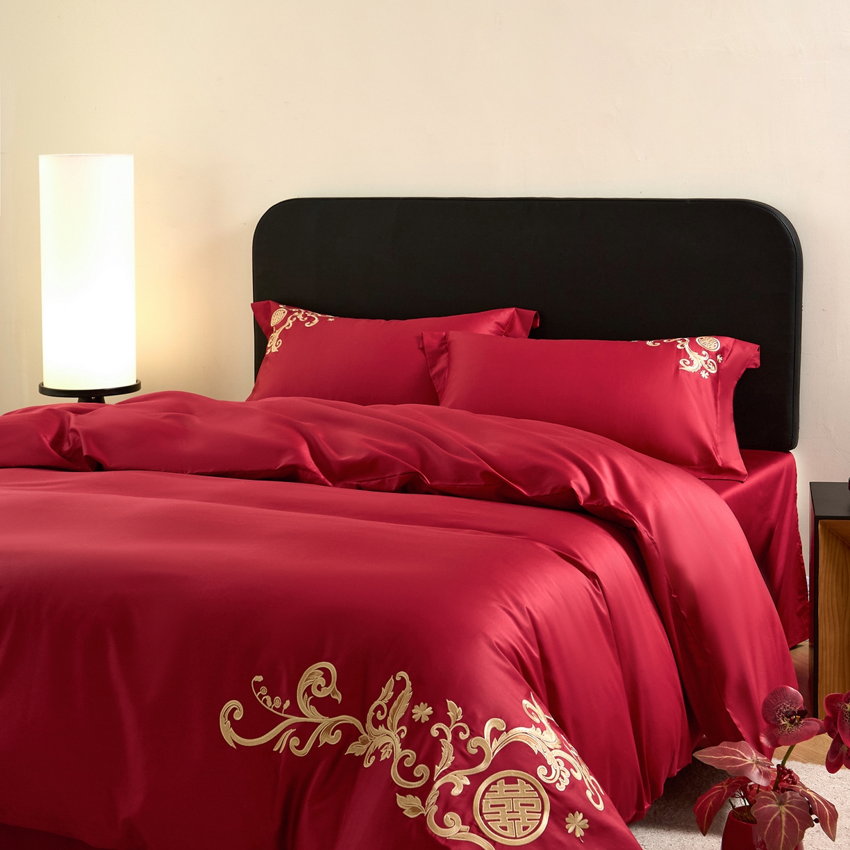 91家纺网 家纺一手货源 找家纺 （总）ONE TWO ONE 121 【会员-20】 【控价商品】【提供买家秀】  2026新款100s长绒棉全棉床上用品结婚四件套刺绣款