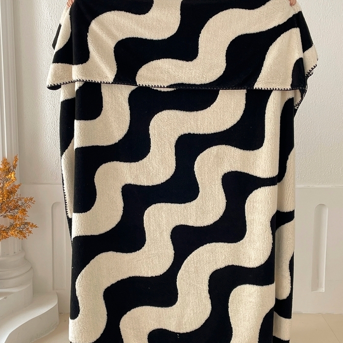 91家纺网 家纺一手货源 找家纺 （总）晚爱家纺（原晚安家居） 2025新款跨境多功能盖毯沙发毯双面印花舒棉绒毛毯