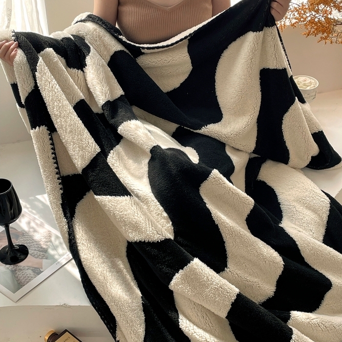 91家纺网 家纺一手货源 找家纺 （总）晚爱家纺（原晚安家居） 2025新款跨境多功能盖毯沙发毯双面印花舒棉绒毛毯