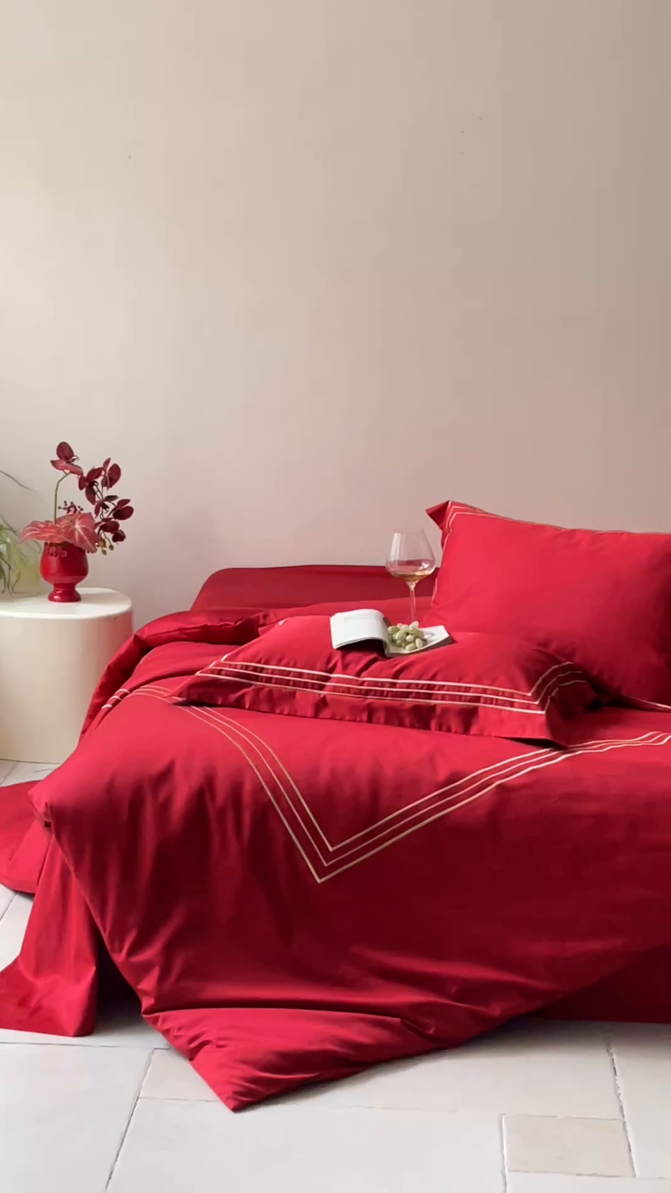 91家纺网 家纺一手货源 找家纺 （总）ONE TWO ONE 121 【会员-20】 【控价商品】【提供买家秀】  2026新款100s长绒棉全棉床上用品结婚四件套刺绣款