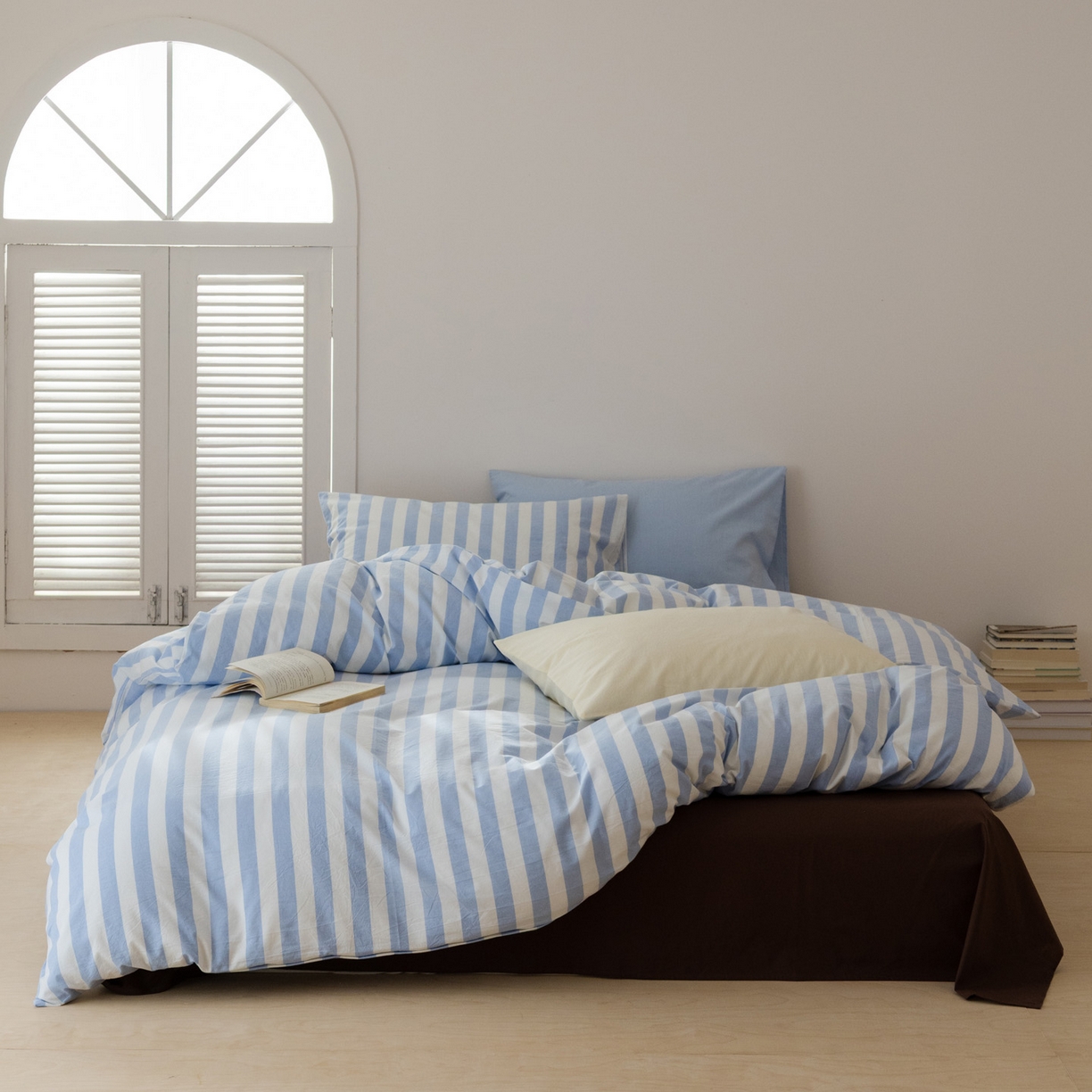 91家纺网 家纺一手货源 找家纺 艾沁家纺 2026新款全棉色织水洗棉格子条纹混搭四件套 优山美地-枕套（奶黄+浅蓝）