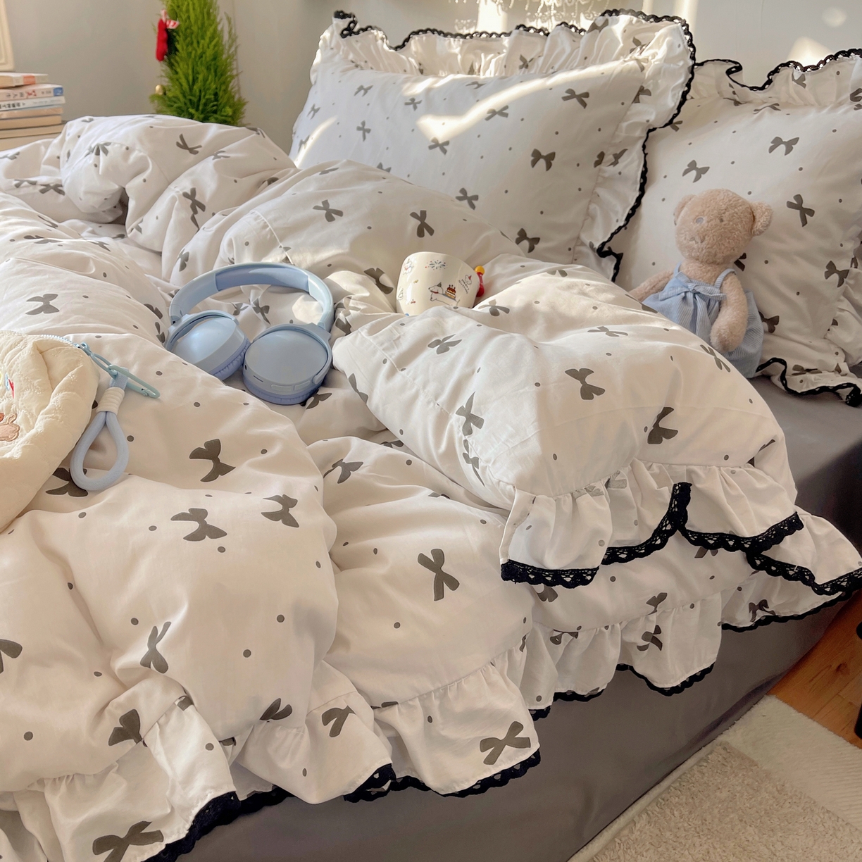 91家纺网 家纺一手货源 找家纺 三朵家纺 2026新款40支13070全棉纯棉韩版法式花边四件套 可爱蝴蝶结