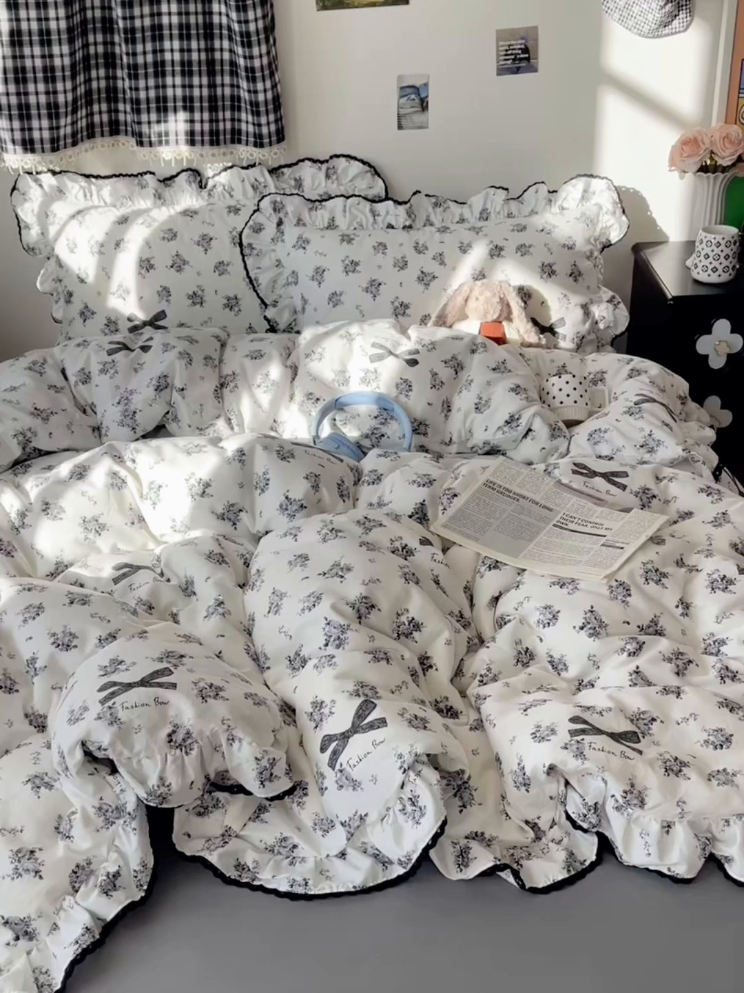 91家纺网 家纺一手货源 找家纺 三朵家纺 2026新款40支13070全棉纯棉韩版法式花边四件套 蝴蝶花语