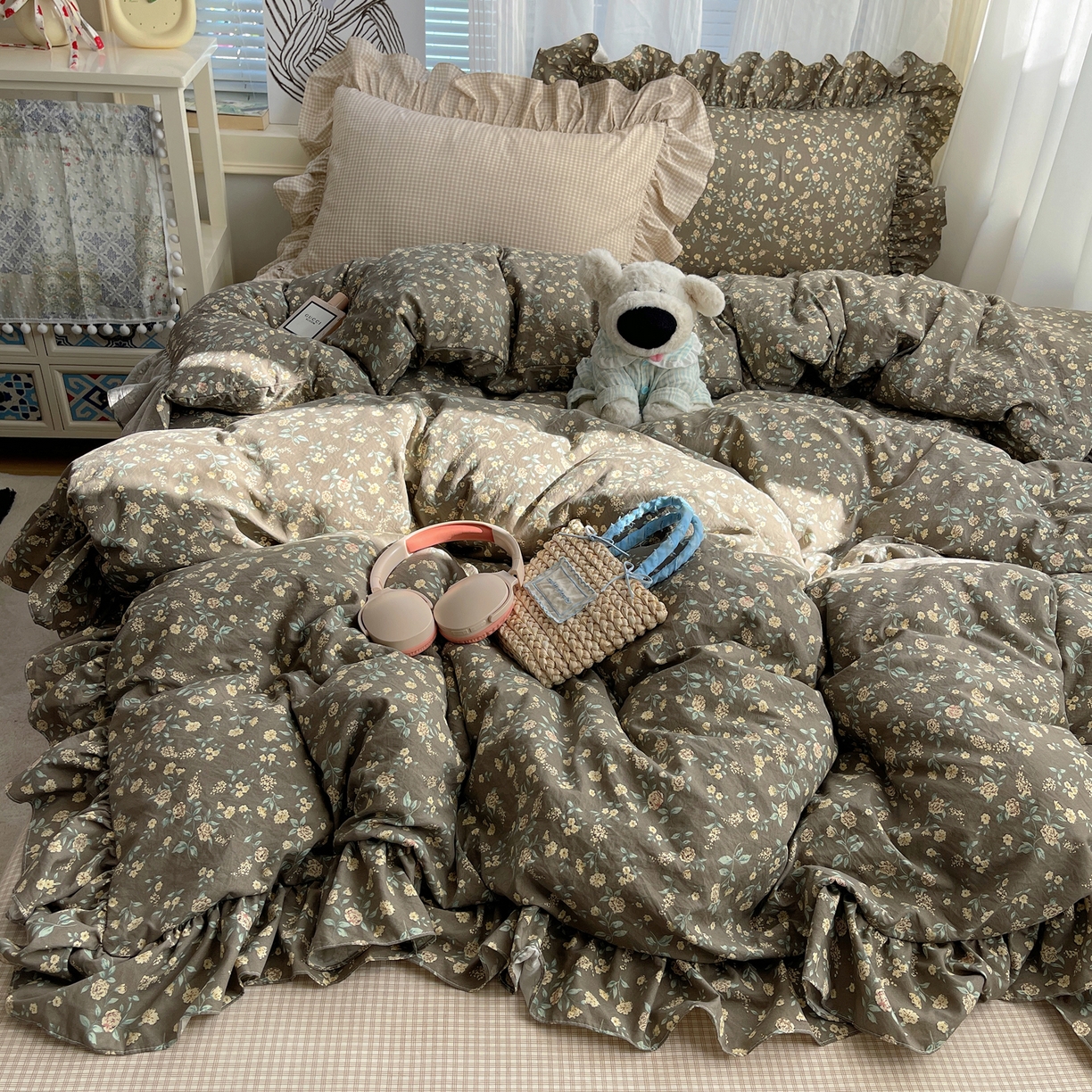 91家纺网 家纺一手货源 找家纺 （总）三朵家纺 2026新款水洗棉碎花INS博主风混搭全棉四件套