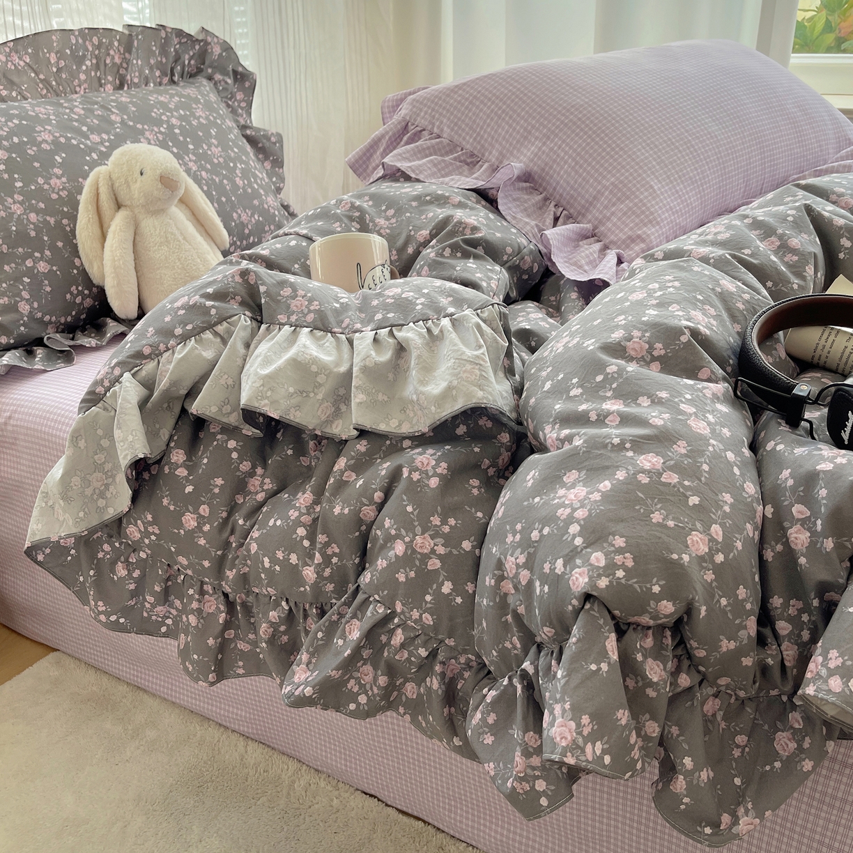 91家纺网 家纺一手货源 找家纺 三朵家纺 2026新款A类云柔水洗棉韩版法式花边云朵棉四件套 罗逸维绿