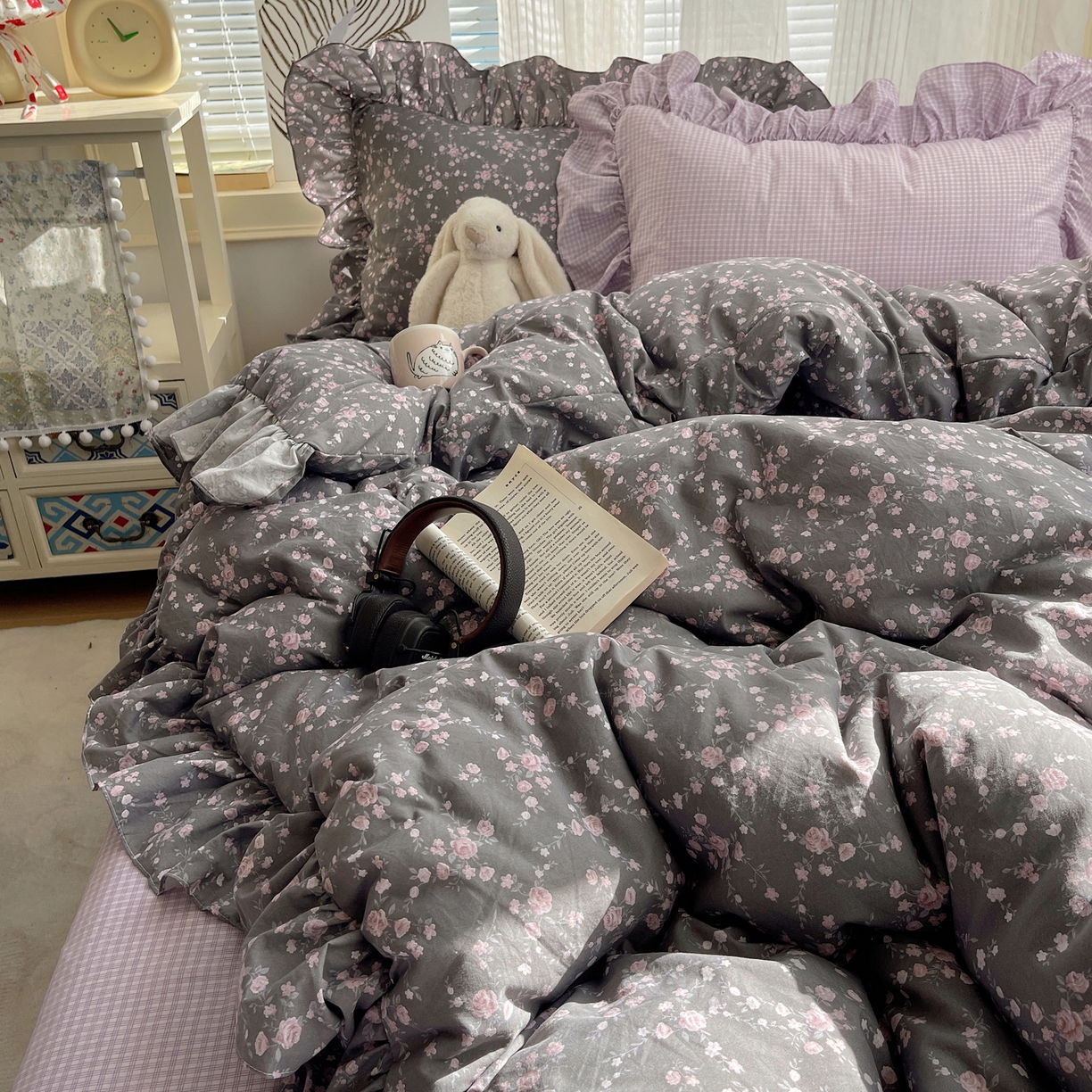 91家纺网 家纺一手货源 找家纺 三朵家纺 2026新款A类云柔水洗棉韩版法式花边云朵棉四件套 罗逸维绿