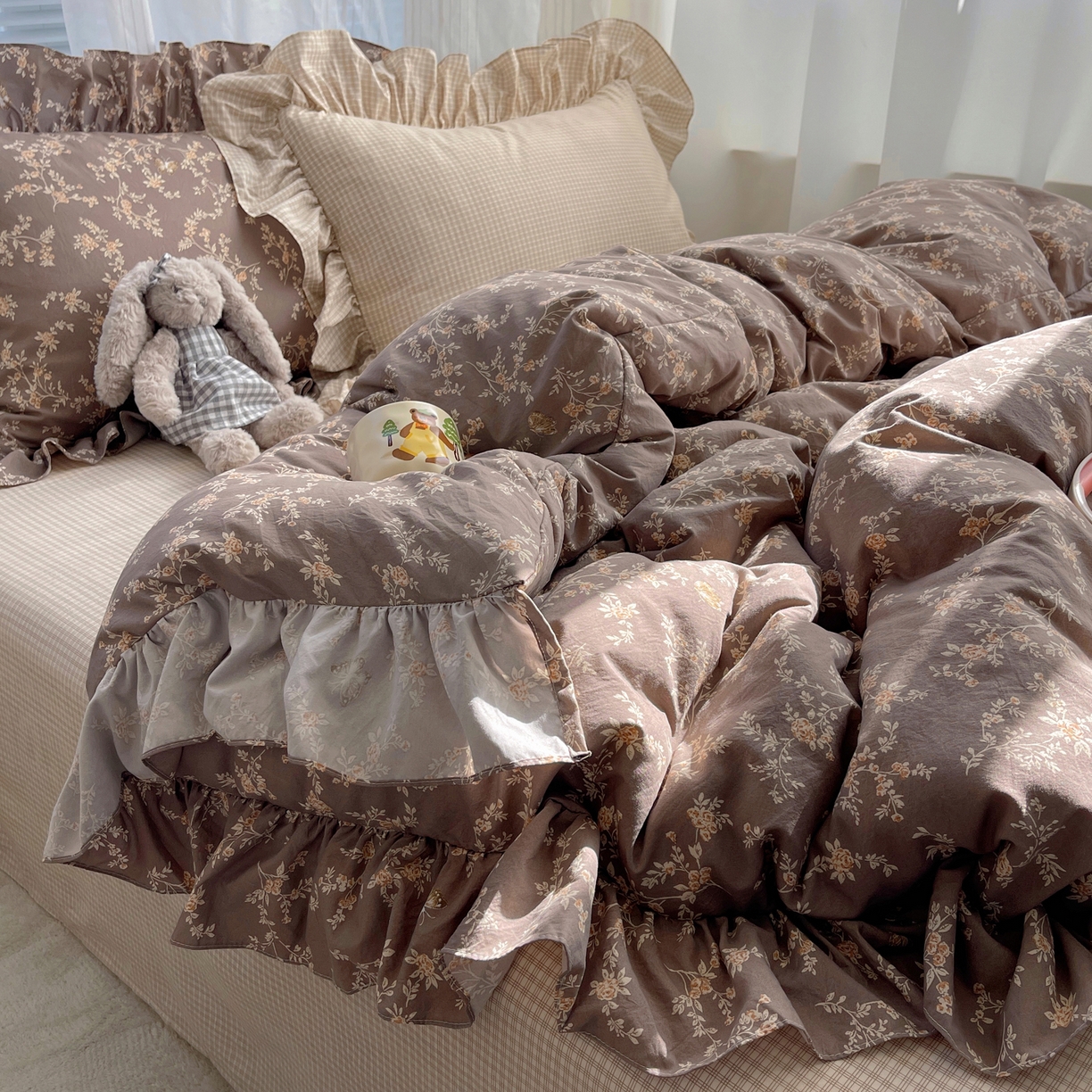 91家纺网 家纺一手货源 找家纺 三朵家纺 2026新款A类云柔水洗棉韩版法式花边云朵棉四件套 如漫