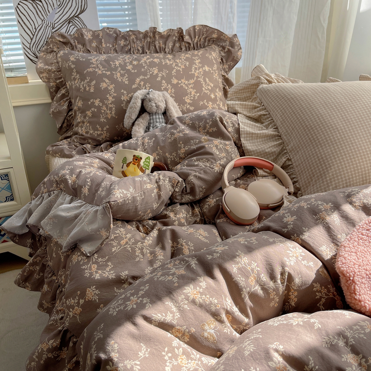 91家纺网 家纺一手货源 找家纺 三朵家纺 2026新款A类云柔水洗棉韩版法式花边云朵棉四件套 如漫