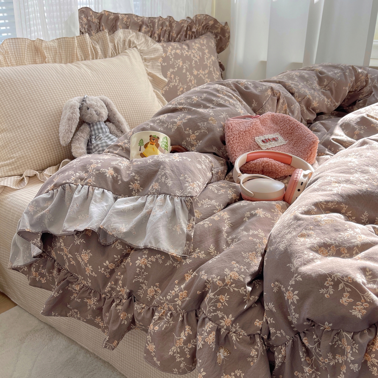 91家纺网 家纺一手货源 找家纺 三朵家纺 2026新款A类云柔水洗棉韩版法式花边云朵棉四件套 如漫