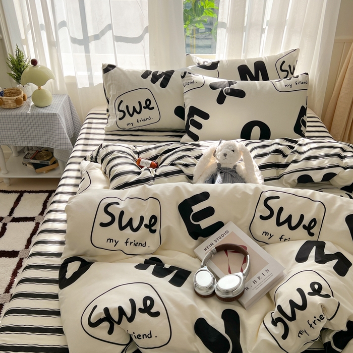 91家纺网 家纺一手货源 找家纺 曼之夏 2026新款全棉印花花卉四件套 奶油字母