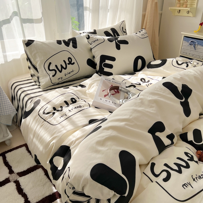 91家纺网 家纺一手货源 找家纺 曼之夏 2026新款全棉印花花卉四件套 奶油字母