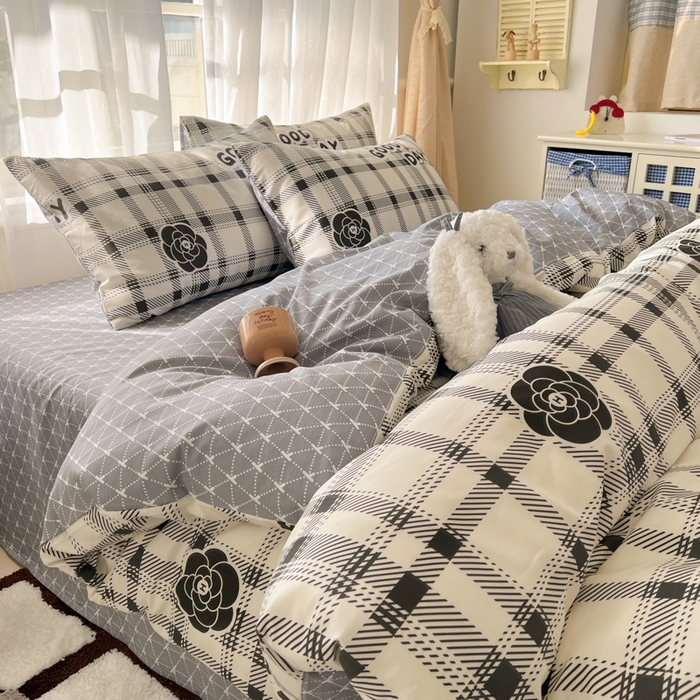 91家纺网 家纺一手货源 找家纺 曼之夏 2026新款全棉印花花卉四件套 时尚格