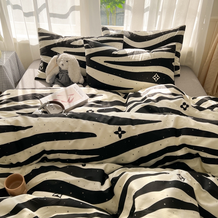 91家纺网 家纺一手货源 找家纺 曼之夏 2026新款全棉印花花卉四件套 英伦时尚