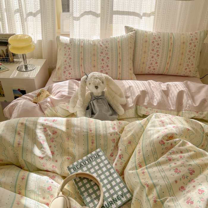 91家纺网 家纺一手货源 找家纺 曼之夏 2026新款全棉印花花卉四件套 织梦