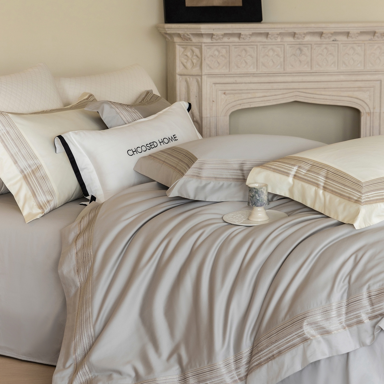 91家纺网 家纺一手货源 找家纺 （总）初拾 2026新款全棉纯棉简约刺绣老钱风四件套—圣托里尼