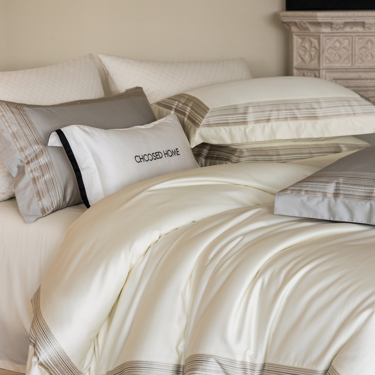 91家纺网 家纺一手货源 找家纺 初拾 2026新款全棉纯棉简约刺绣老钱风四件套—圣托里尼 圣托里尼-星光白