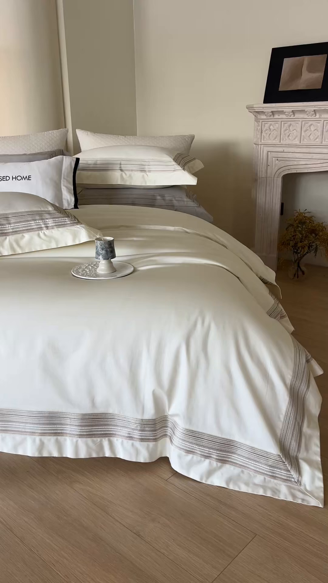 91家纺网 家纺一手货源 找家纺 初拾 2026新款全棉纯棉简约刺绣老钱风四件套—圣托里尼 圣托里尼-星光白