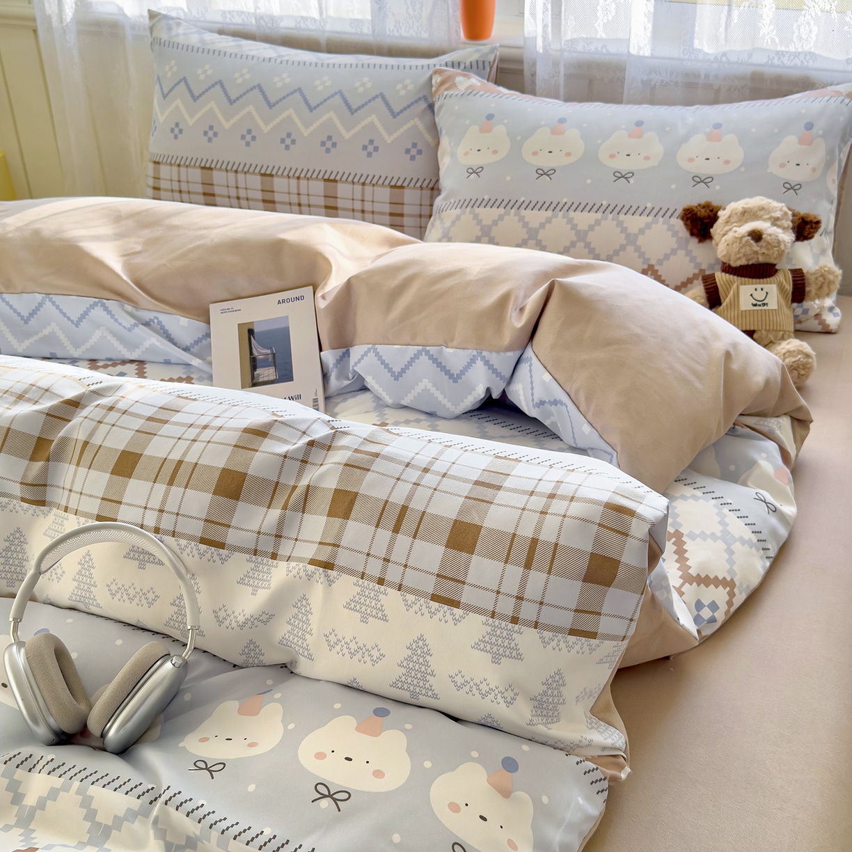 91家纺网 家纺一手货源 找家纺 （总）灿哈家纺 植物羊绒加厚磨毛水洗棉亲肤棉四件套套件单被套单品,时尚空间,小时光,暖阳,开心世界,开心日记,贝纳,几何方块,芊芊生活,花朵小兔,轻舞飞扬,油画花韵,梦影花香,丰硕年华《蓝》,好朋友,帕拉图,一帘忧梦,哆来咪,快乐时光,盛夏果实,米娜兔,甜心庄园,欢乐颂,草莓熊,绿植印画,快乐巴布,爱情海,乖巧可爱,欢乐熊,潮范清丽,花团锦簇,寂寞沙洲,方格日记,欧风靓颖,海洋童话,迪欧,阳光海岸,梦想花园,桃子妖妖,初夏紫,初夏橘,丛林免,灿烂时光,哈哈狗,彼岸花开,可圈可点,沐浴阳光,吉言,大耳兔